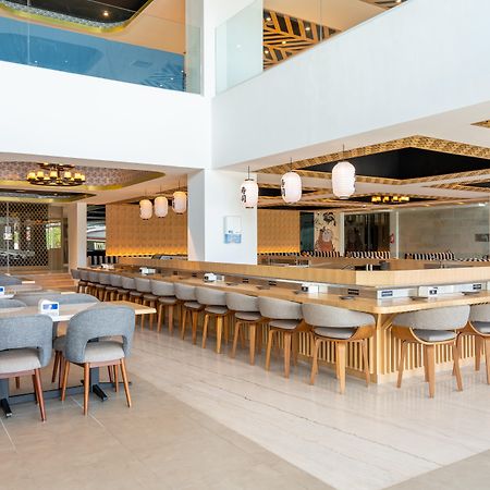 The Capital Hotel And Resort Seminyak Esterno foto