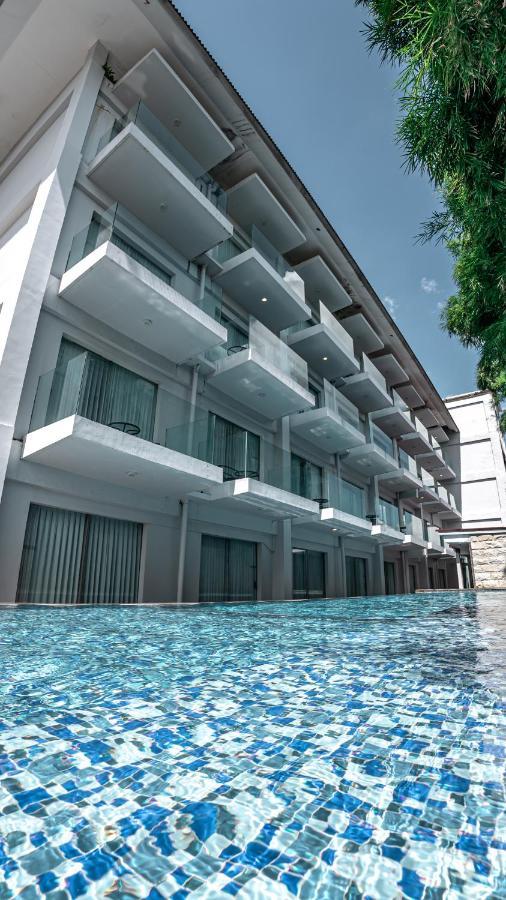 The Capital Hotel And Resort Seminyak Esterno foto