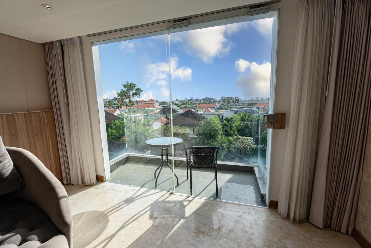 The Capital Hotel And Resort Seminyak Esterno foto