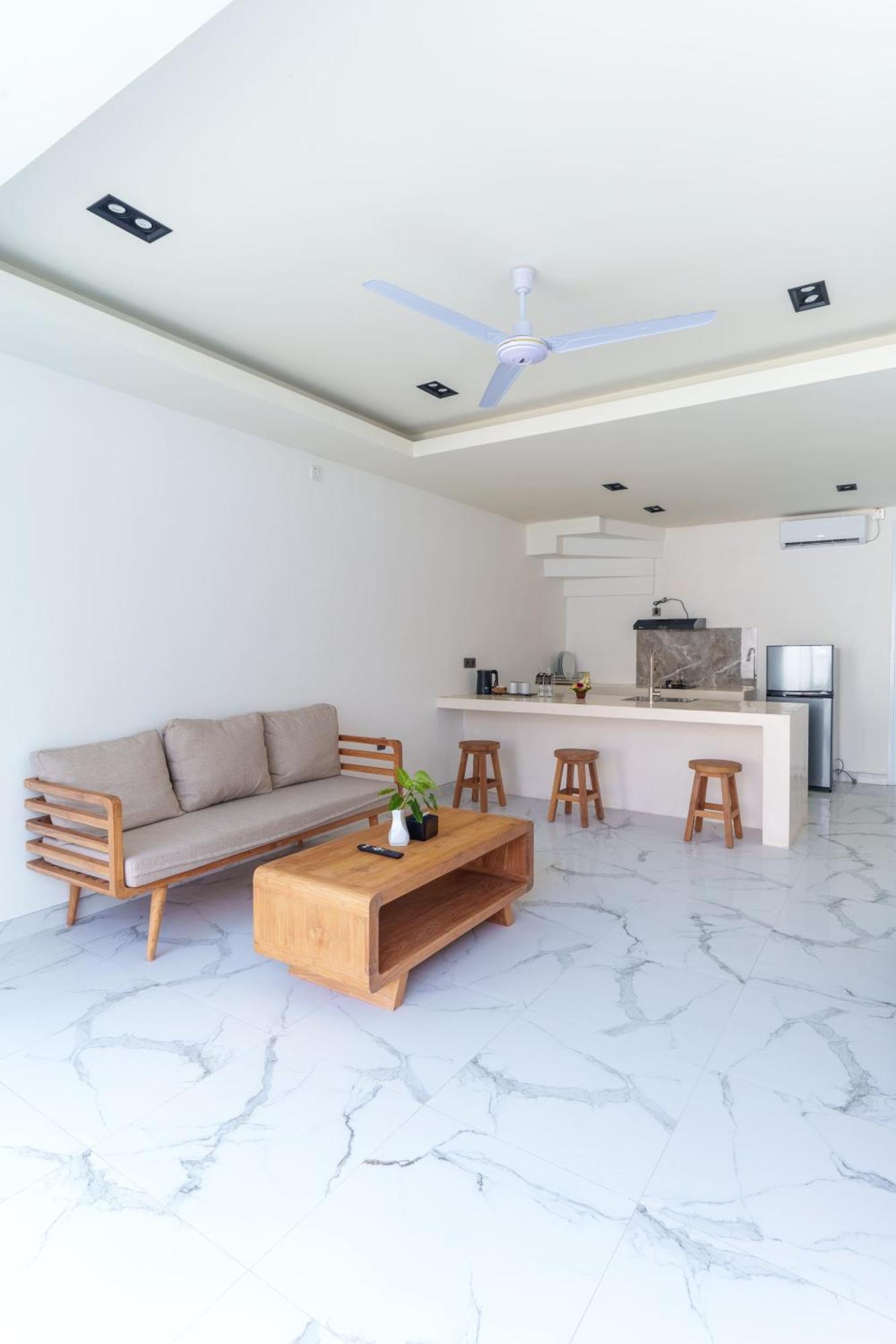 The Capital Hotel And Resort Seminyak Esterno foto