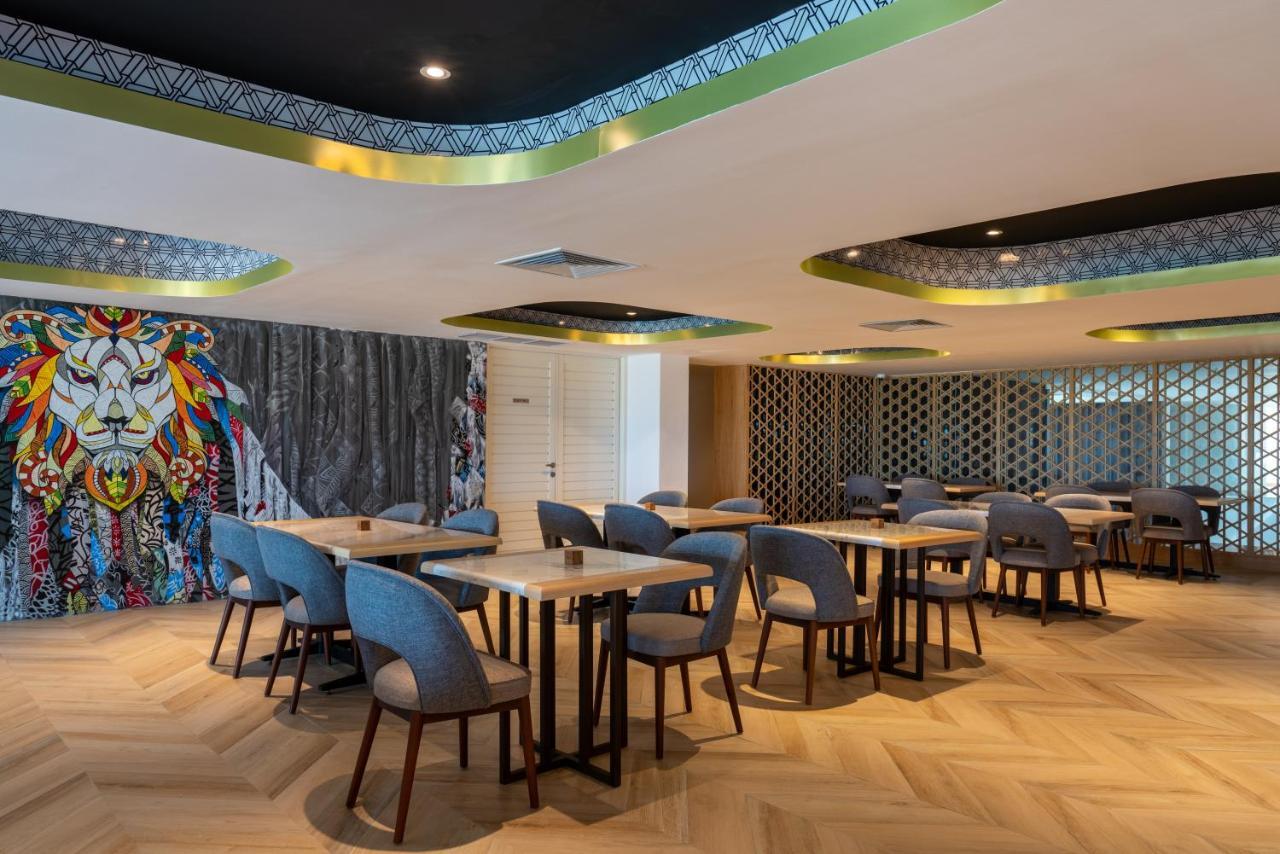 The Capital Hotel And Resort Seminyak Esterno foto